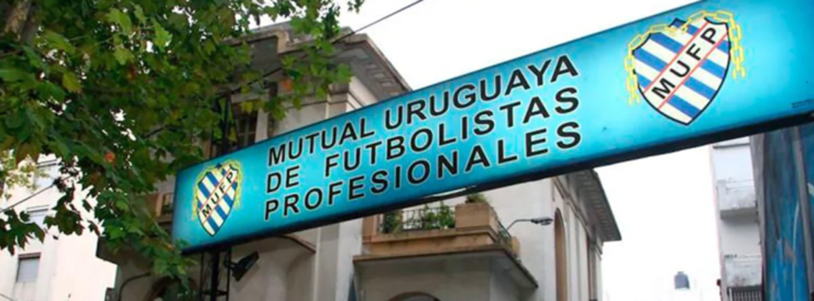 The New Statute for Professional Football Players Has Been Approved - by Horacio GONZALEZ MULLIN and Belen FERNANDEZ VALIENTE